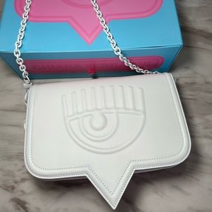 CHIARA FERRAGNI AUTÉNTIC LOGO-EMBOSSED SHOULDER BAG SIZE BIG